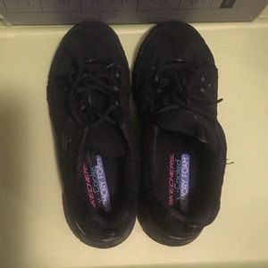 Skechers black memory foam shoe